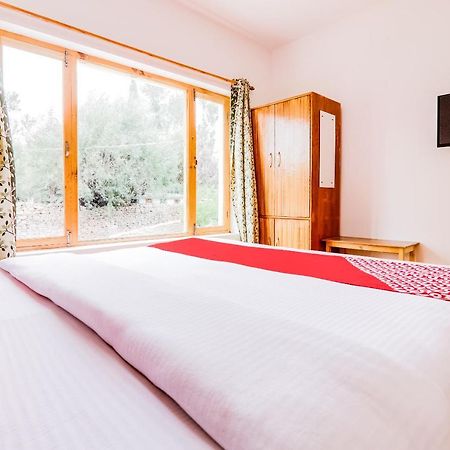 Oyo 72466 Hotel Yuvraj Shivpurī エクステリア 写真