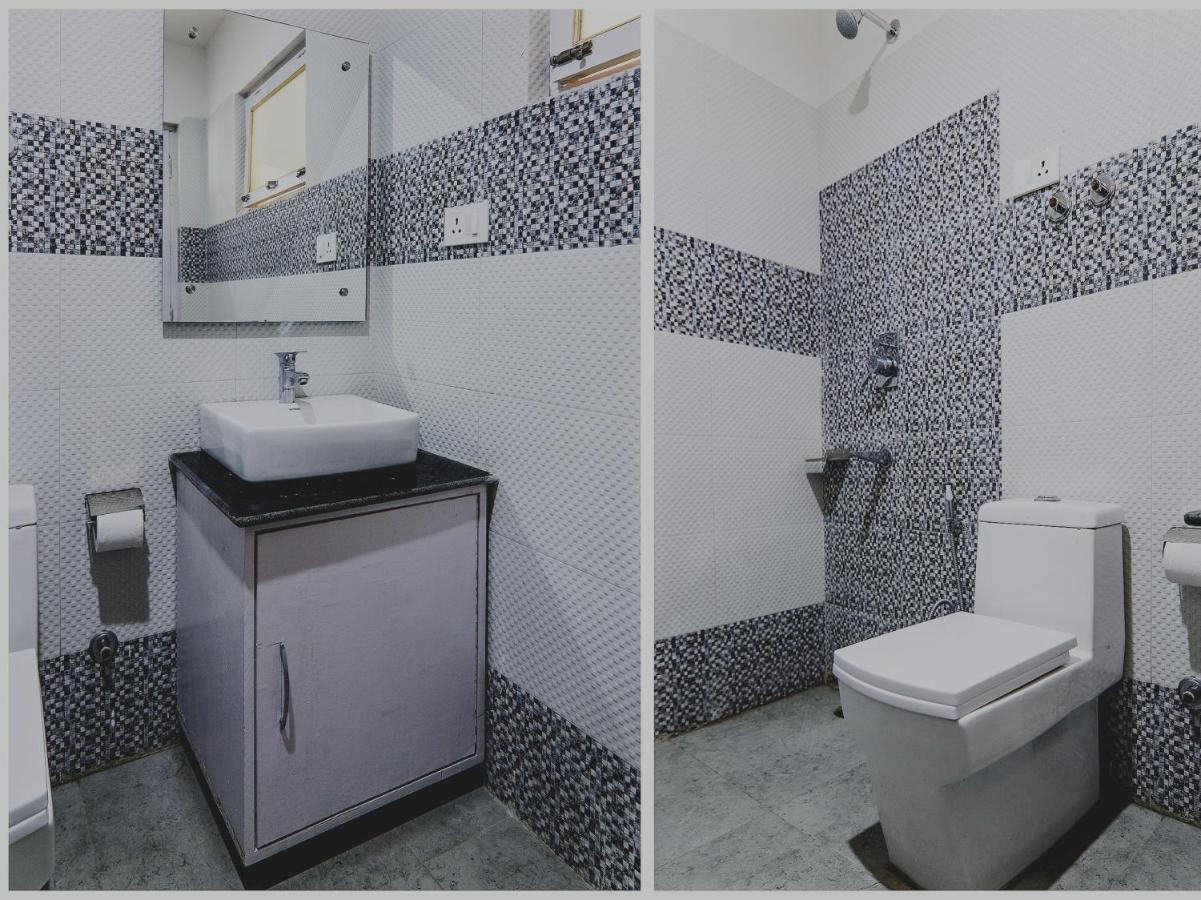 Oyo 72466 Hotel Yuvraj Shivpurī エクステリア 写真