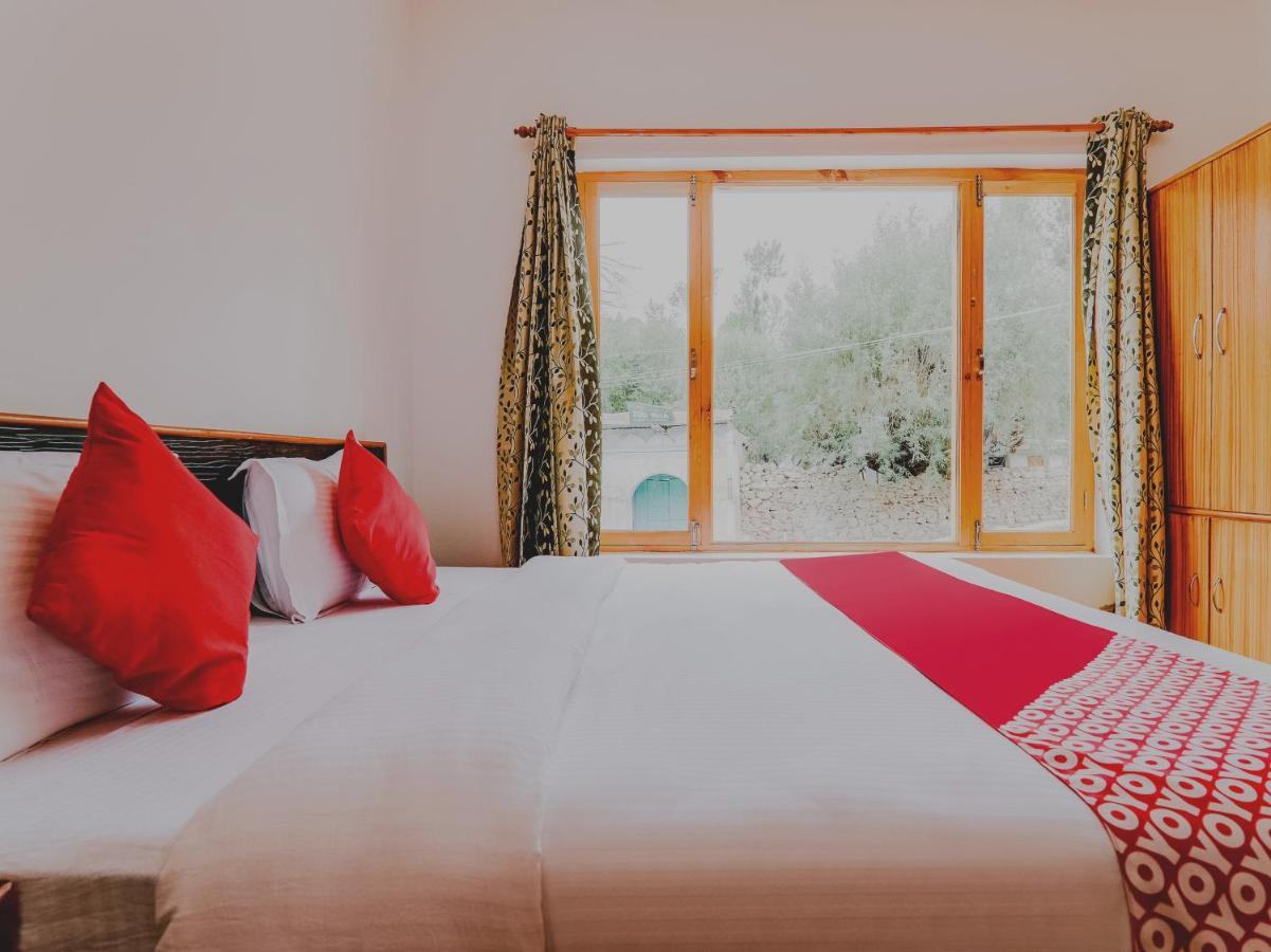 Oyo 72466 Hotel Yuvraj Shivpurī エクステリア 写真